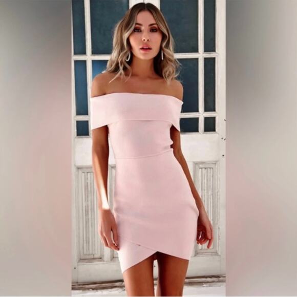 Hello Molly Body Con Blush Off The Shoulder Mini Dress Size Small - Picture 1 of 8